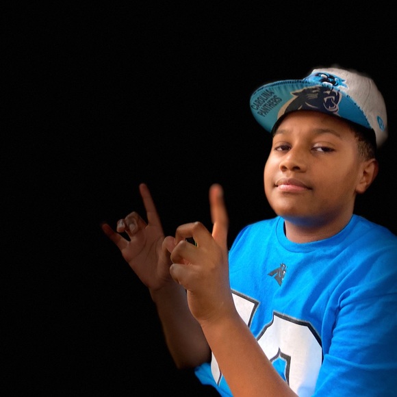 Meet your Posher, Travis - Picture 1 of 1